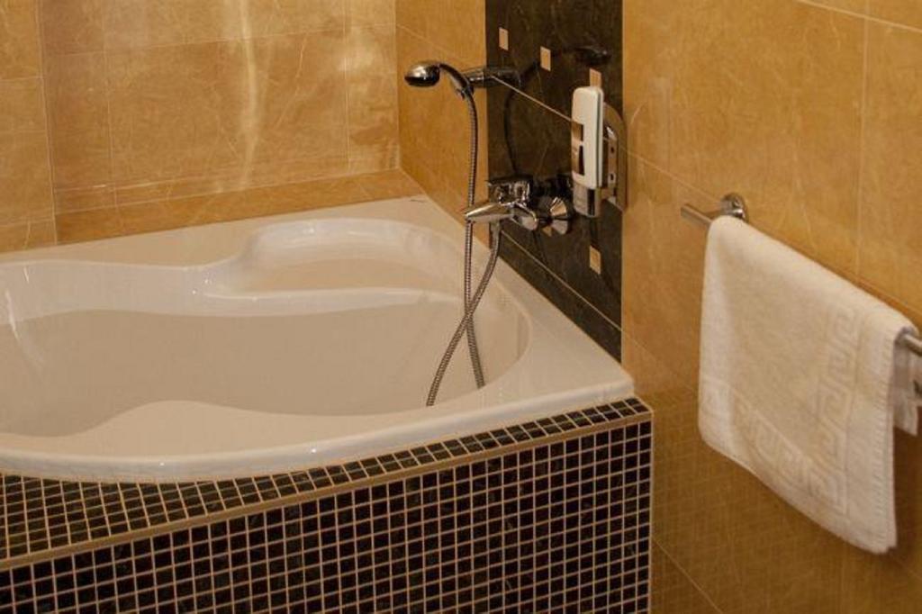 Hotel River Nitra Phòng bức ảnh