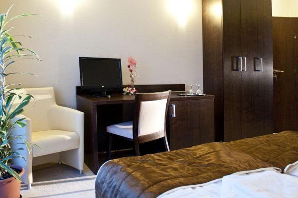 Hotel River Nitra Phòng bức ảnh