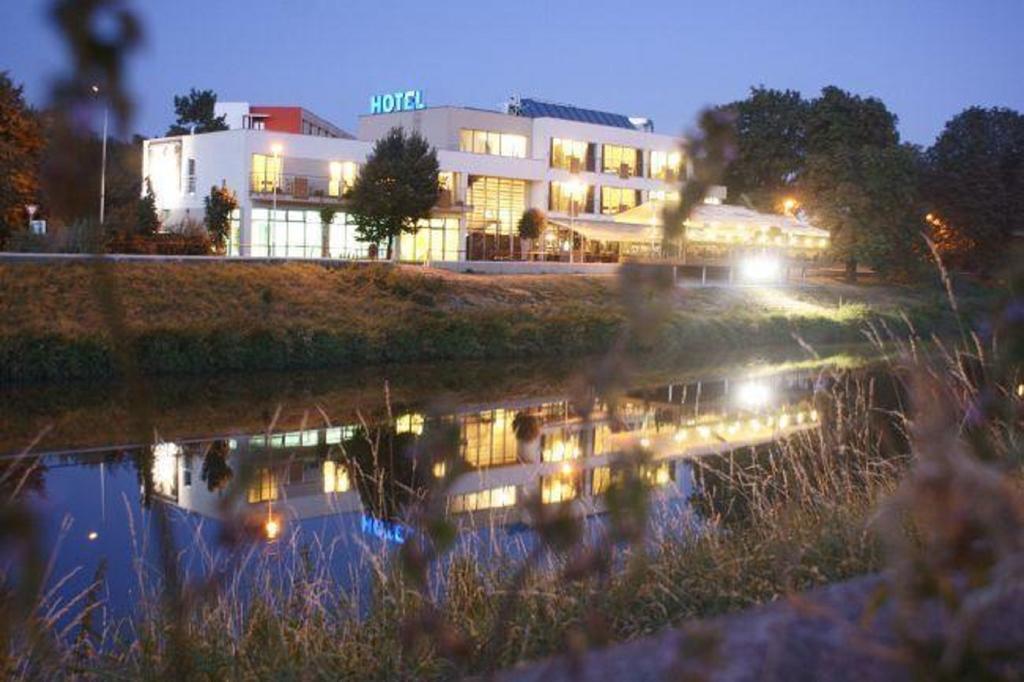 Hotel River Nitra Ngoại thất bức ảnh